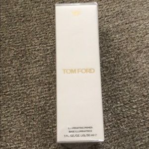 TOM FORD illuminating primer